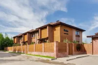 Art Village Club Hotels near Renus