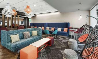 Tru by Hilton Savannah Midtown