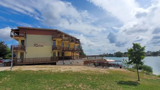 アパルトマノヴィ ウェルネス ガルニ ホテル リラックス のホテル