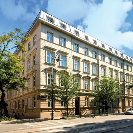 Leonardo Boutique Hotel Krakow Old Town Отели рядом с достопримечательностью «Драгонс Ден»