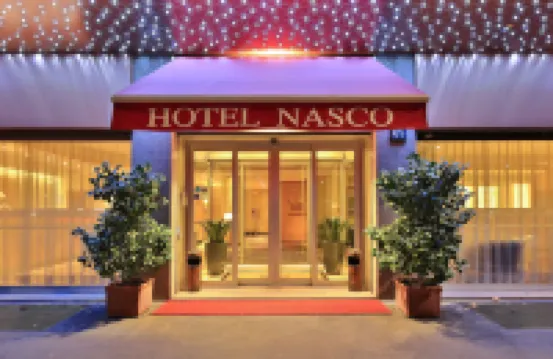 Hotel Nasco Hotels near Buonarroti Station
