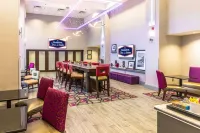 Hampton Inn & Suites Dublin - Pools