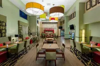 Hampton Inn & Suites Williamsport-Faxon Exit - 3-Star