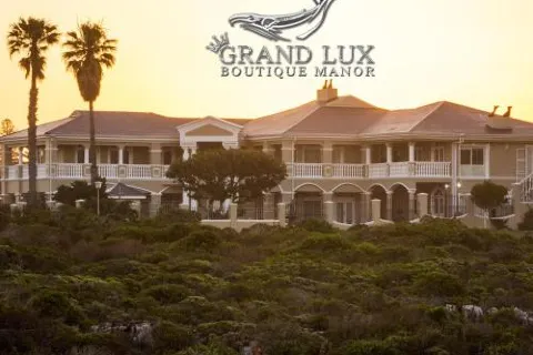 Grand Lux Boutique Manor