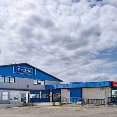 Travelodge by Wyndham Fort St John Hotel Exterior