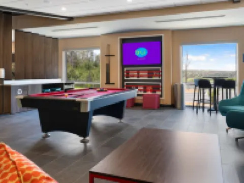 Tru by Hilton Cartersville Hotels in Cartersville