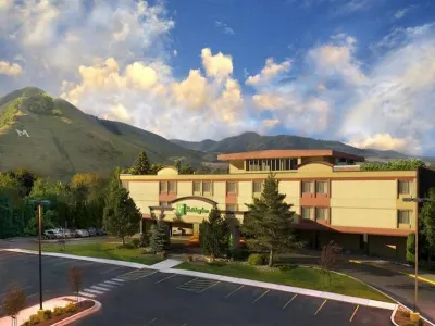 Holiday Inn Missoula Downtown Hotel dekat University of Montana Soccer Field