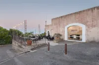 Petit Hotel Hostatgeria Sant Salvador