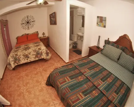 Hostal Casa Blanca Hotels in Comala
