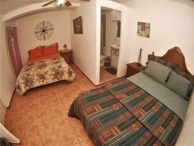 Hostal Casa Blanca Các khách sạn ở Comala