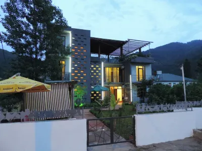 Villa Del Mar Отели в г. Квариати