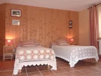 La Ferme du Chapi Hotels in Ternand