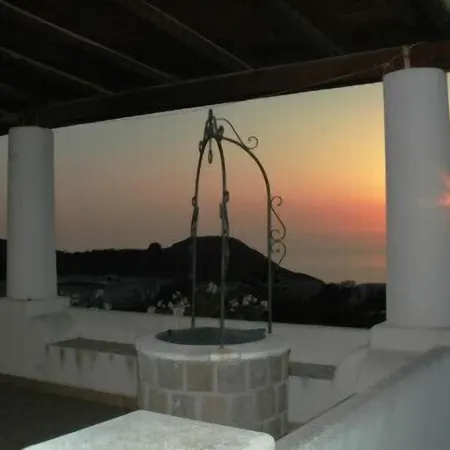 Eolian Residence