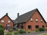 Landgasthaus Veltheimer Hof Hotels in Rinteln