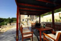 Villa Oasis Cypress