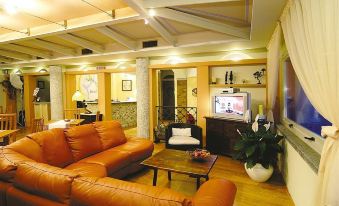 Hotel Aquadolce - Housity