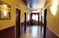 Stadthotel Restaurant Auerhahn Hotels in Thomasroith