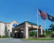 Comfort Inn & Suites Hawthorne