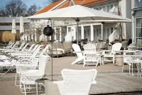 Gränsö Slott Hotel & Spa فنادق في فاسترفيك
