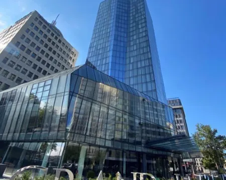 廣場大酒店及會議中心 Center District酒店