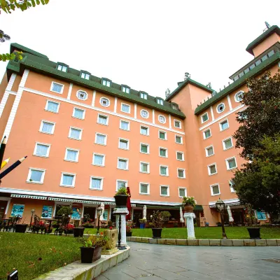 The Green Park Merter Hotels near Zeytinburnu