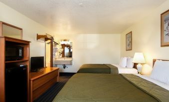 Super 8 by Wyndham Vancouver East