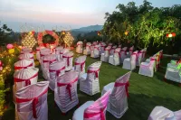 Anand Valley Panhala Hotel di Madale