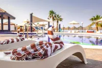 Royal Beach Hotel & Resort - Pools