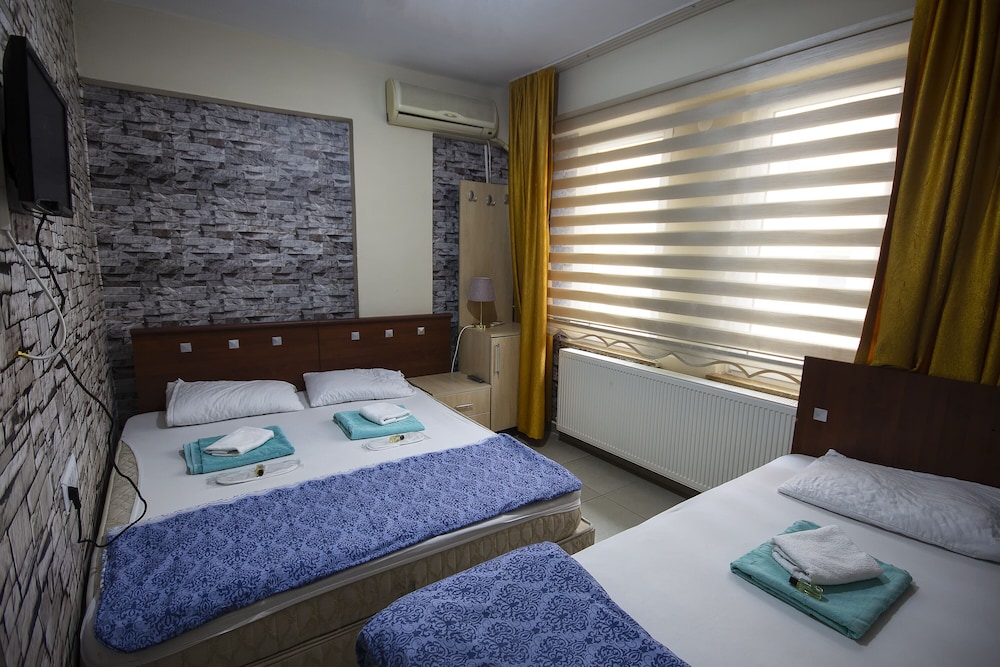 22 Otel Over view