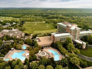 Lansdowne Resort and Spa