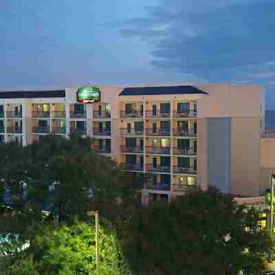 Courtyard Cocoa Beach Cape Canaveral Hotel Exterior