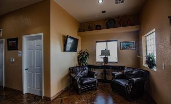 Suburban Studios Alamogordo