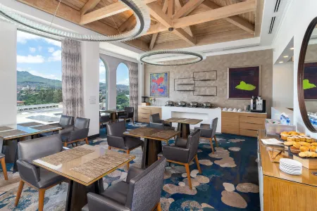 InterContinental Hotels Tegucigalpa at Multiplaza Mall Отели в г. Тегусигальпа