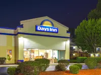 Days Inn by Wyndham Portage
