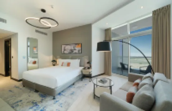Damac Hills 2 Hotel, an Edge by Rotana Hotel Отели в г. Дубай