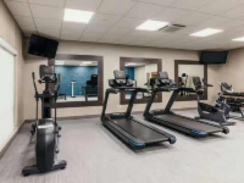 La Quinta Inn & Suites by Wyndham Ankeny IA / Des Moines IA 2402 SE Tones Dr., Ankeny, Io Hotels in Ankeny