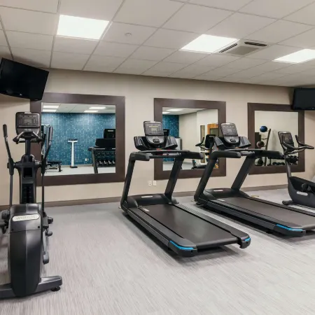 La Quinta Inn & Suites by Wyndham Ankeny IA / Des Moines IA 2402 SE Tones Dr., Ankeny, Io