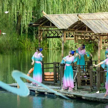 Jurong Mulanyuan Inn