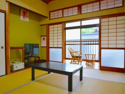 湯の鶴温泉　あさひ荘 水俣市駅前広場ふれあい館周辺のホテル