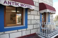 Antik Motel