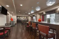 Super 8 by Wyndham Karnes City - breakfast