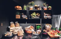 Radisson Blu Plaza Hotel, Helsinki - Breakfast