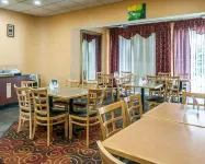 Quality Inn & Suites Kansas City I-435N Near Sports Complex Hotels in Sugar Creek