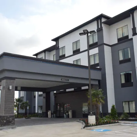 Best Western Plus Prien Lake Inn  Suites