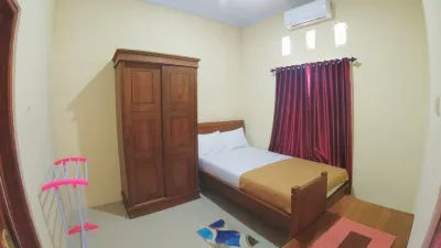 Eltanin Homestay by FH Stay Các khách sạn ở Tirtomartani