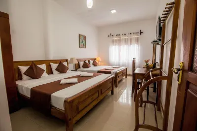 Sangrilla Holiday Resort Hotels near Kahagolla Temple