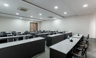 Anandam - Jacuzzi & Private Pool Villas in Udaipur