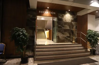 Maple Inn Hotels in Thane