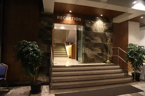 Maple Inn Hotels in Thane