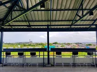 ยามเย็น โฮสเทล